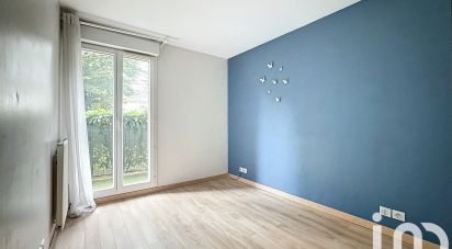 Apartment 3 rooms of 64 m² in Sainte-Geneviève-des-Bois (91700)