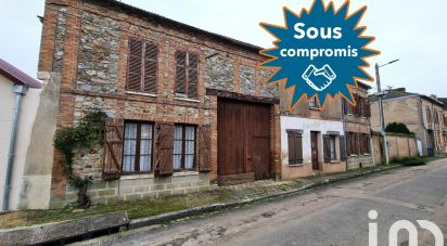 Maison de village 7 pièces de 150 m² à Villemanoche (89140)