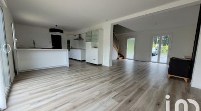 Maison traditionnelle 5 pièces de 95 m² à Guichen (35580)