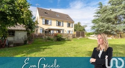 Maison traditionnelle 7 pièces de 192 m² à Sorel-Moussel (28260)