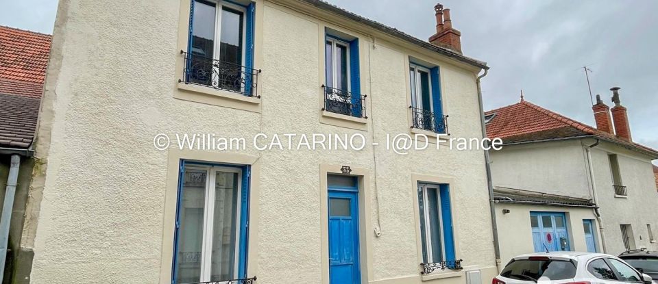 Town house 4 rooms of 82 m² in Montlhéry (91310)