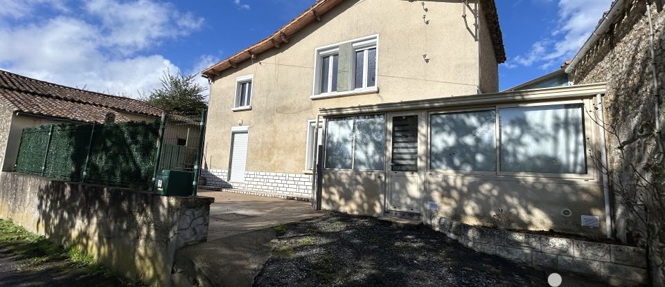 Maison 5 pièces de 95 m² à Thouars (79100)