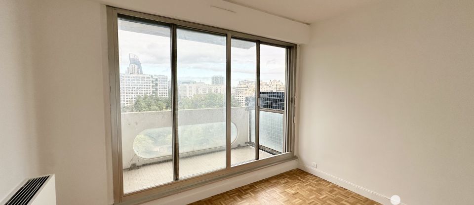 Appartement 4 pièces de 77 m² à Courbevoie (92400)