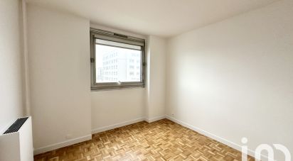 Apartment 4 rooms of 77 m² in Courbevoie (92400)