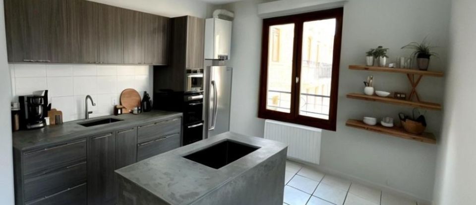 Apartment 3 rooms of 70 m² in Saint-Just-Saint-Rambert (42170)