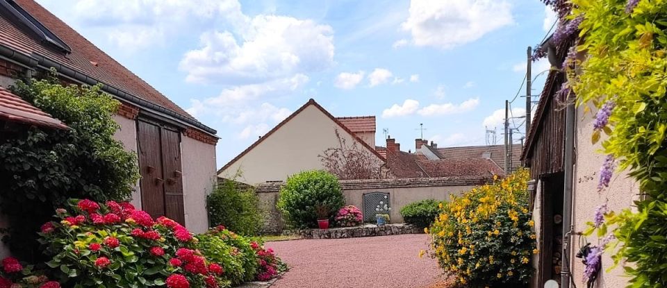 Longere 6 rooms of 192 m² in Ingré (45140)