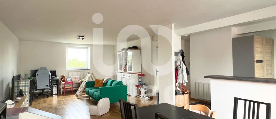 Apartment 4 rooms of 93 m² in Mons-en-Barœul (59370)