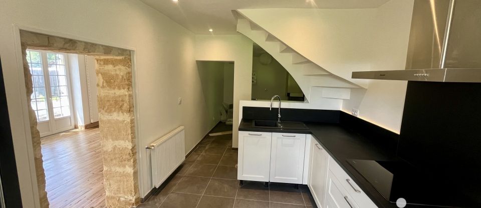 Maison 8 pièces de 150 m² à Carsac-Aillac (24200)