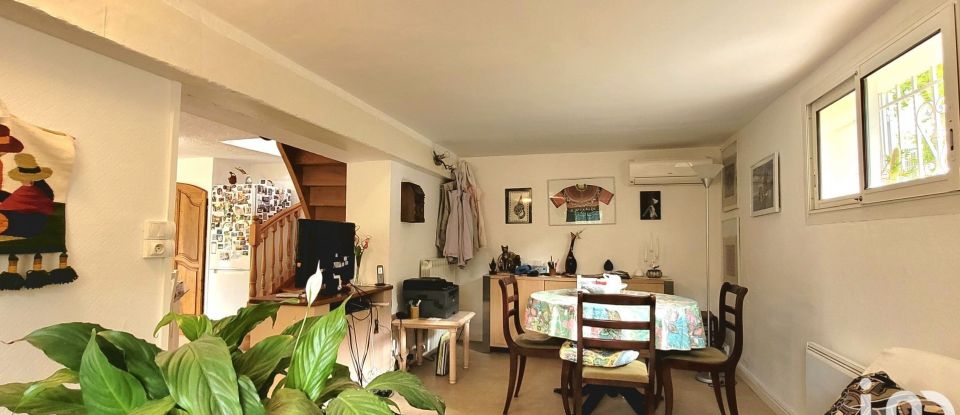 House 5 rooms of 151 m² in Nice (06100)