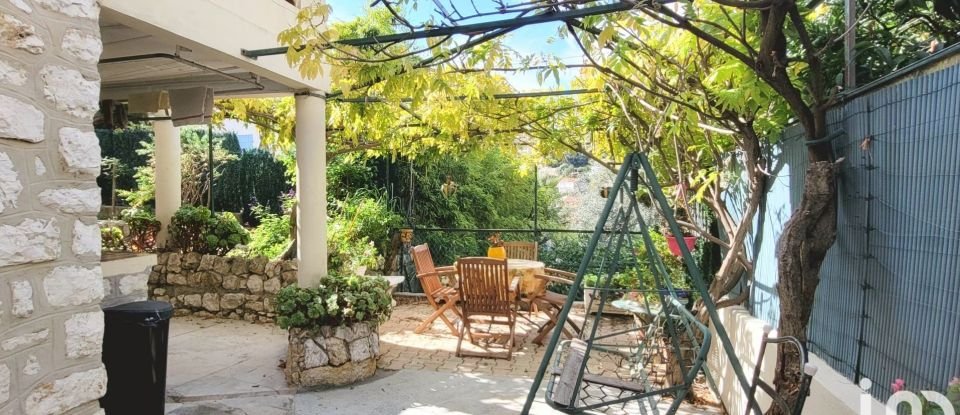 Maison 5 pièces de 151 m² à Nice (06100)