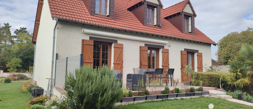 Maison traditionnelle 7 pièces de 128 m² à Baccon (45130)