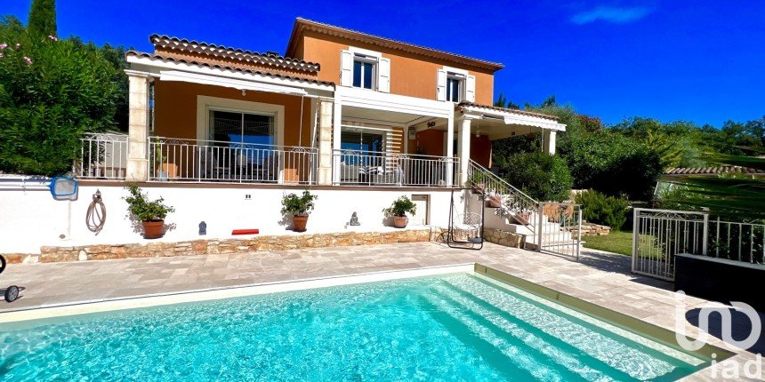 Traditional house 6 rooms of 142 m² in Saint-Martin-d'Ardèche (07700)