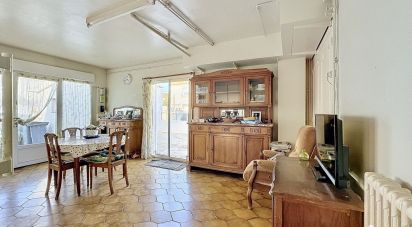 House 7 rooms of 140 m² in Le Soler (66270)