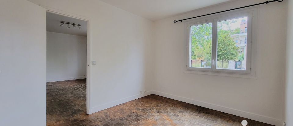 Appartement 2 pièces de 55 m² à Courbevoie (92400)