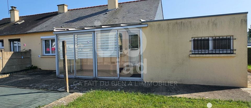 Pavilion 4 rooms of 77 m² in Saint-Méen-le-Grand (35290)