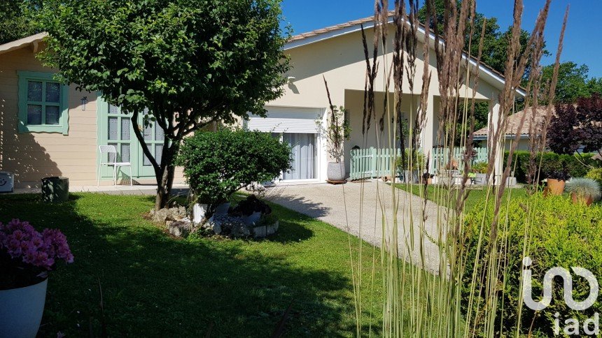 Maison 5 pièces de 105 m² à Eymet (24500)