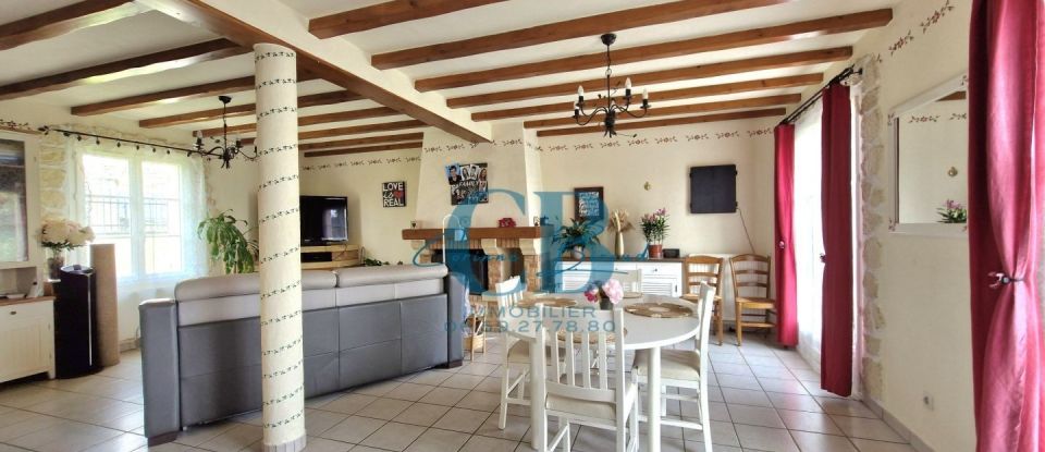 House 8 rooms of 142 m² in Grisy-les-Plâtres (95810)