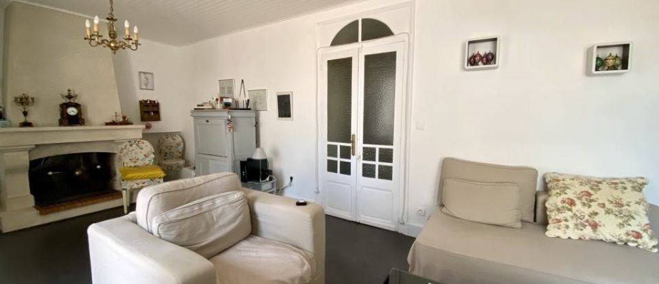 Maison 5 pièces de 254 m² à Barbaste (47230)