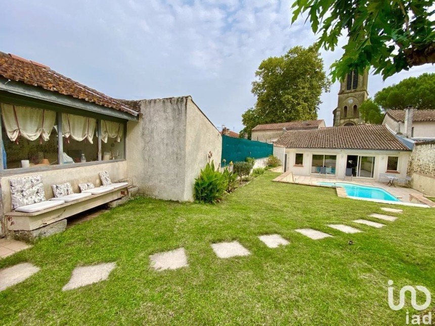 Maison 5 pièces de 254 m² à Barbaste (47230)