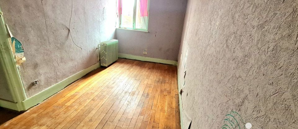 Maison de ville 7 pièces de 193 m² à Lurcy-Lévis (03320)