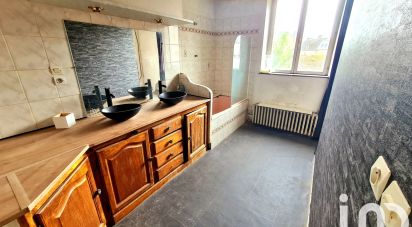 Maison de ville 7 pièces de 193 m² à Lurcy-Lévis (03320)