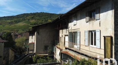 Maison 6 pièces de 105 m² à Cerdon (01450)