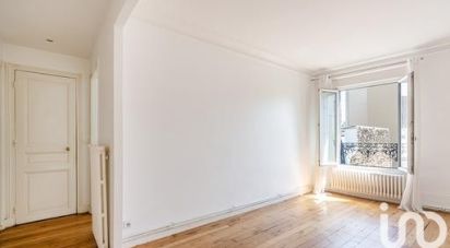 Apartment 3 rooms of 45 m² in Clichy (92110)