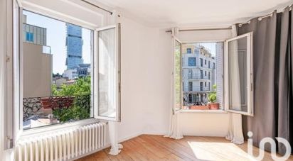 Appartement 3 pièces de 45 m² à Clichy (92110)