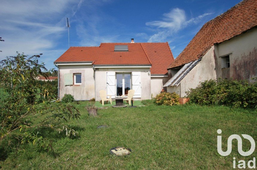 Traditional house 3 rooms of 45 m² in Briare (45250)