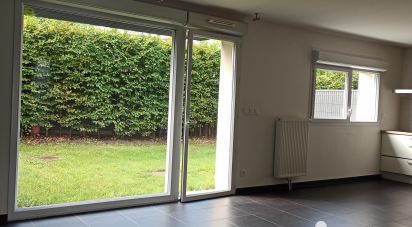 House 4 rooms of 84 m² in Faches-Thumesnil (59155)