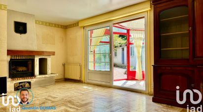 Traditional house 8 rooms of 161 m² in Arcangues (64200)