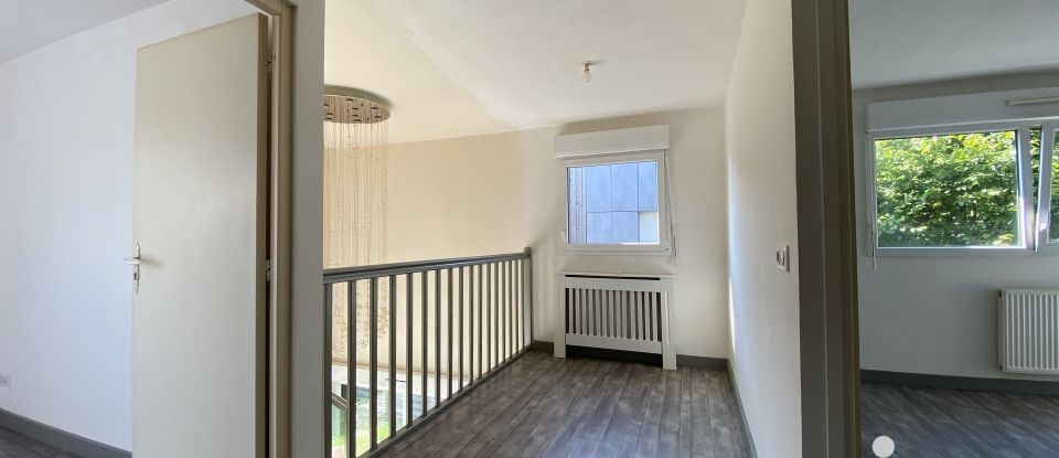 Maison 3 pièces de 81 m² à Seclin (59113)