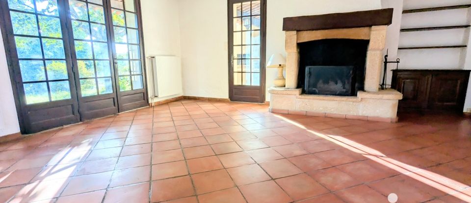 Maison 5 pièces de 170 m² à Aouste-sur-Sye (26400)