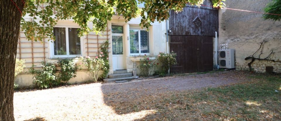 House 6 rooms of 122 m² in Vaudelnay (49260)