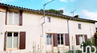 Maison 3 pièces de 106 m² à Fomperron (79340)