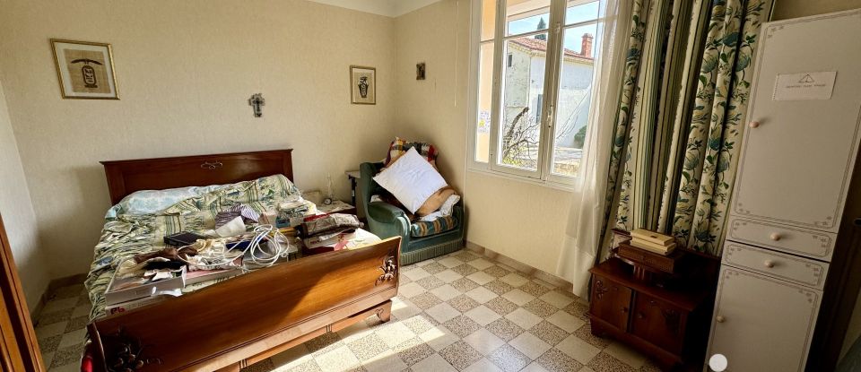 Maison traditionnelle 5 pièces de 165 m² à Toulon (83200)