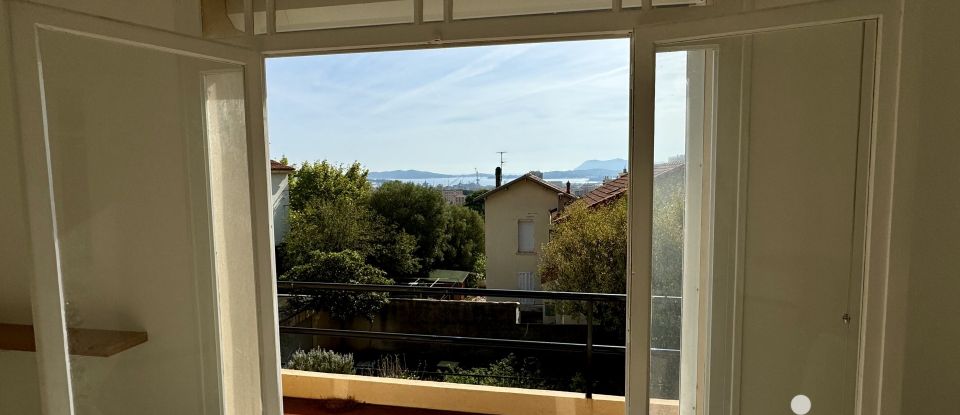 Traditional house 5 rooms of 165 m² in Toulon (83200)