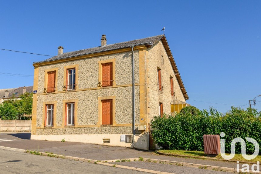 Maison traditionnelle 6 pièces de 140 m² à Charleville-Mézières (08000)