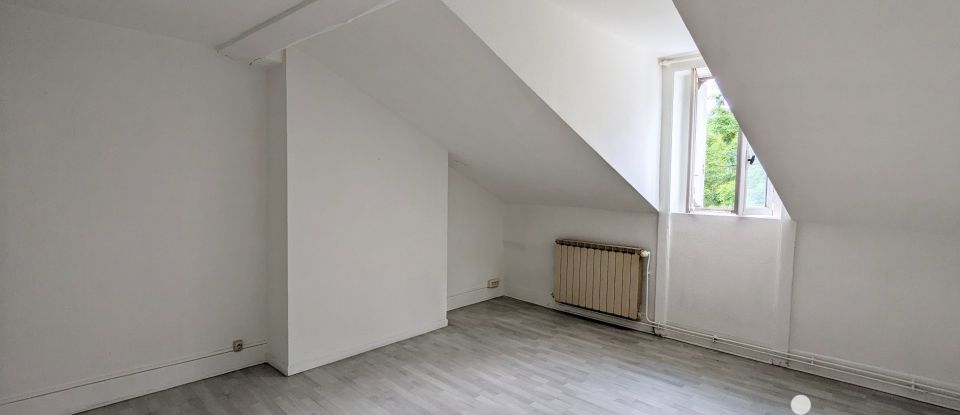 Duplex 4 pièces de 90 m² à La Ricamarie (42150)