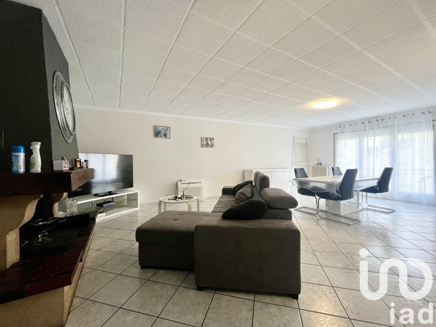 Maison 4 pièces de 137 m² à Sigean (11130)