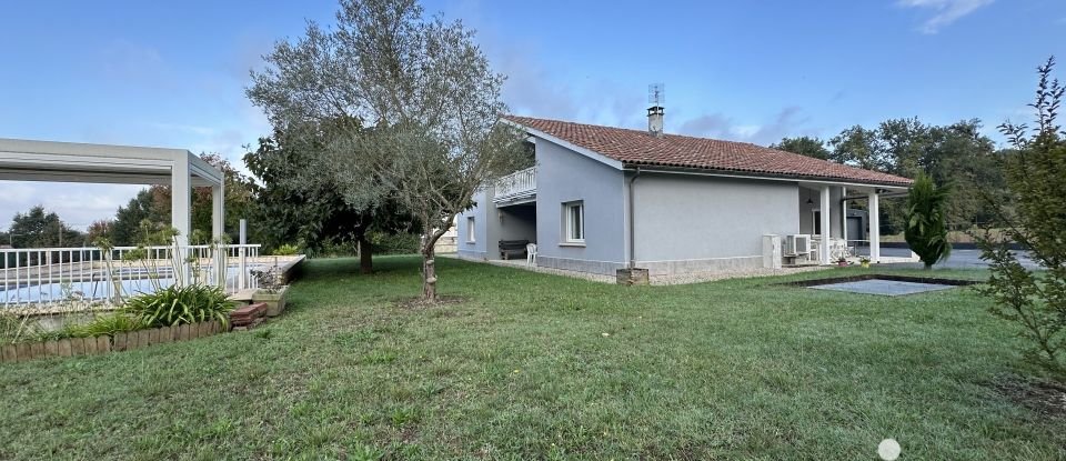 Maison traditionnelle 5 pièces de 165 m² à Villeneuve-sur-Lot (47300)