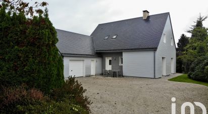 Maison traditionnelle 6 pièces de 139 m² à Gavray (50450)