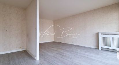 Apartment 4 rooms of 83 m² in Nanterre (92000)