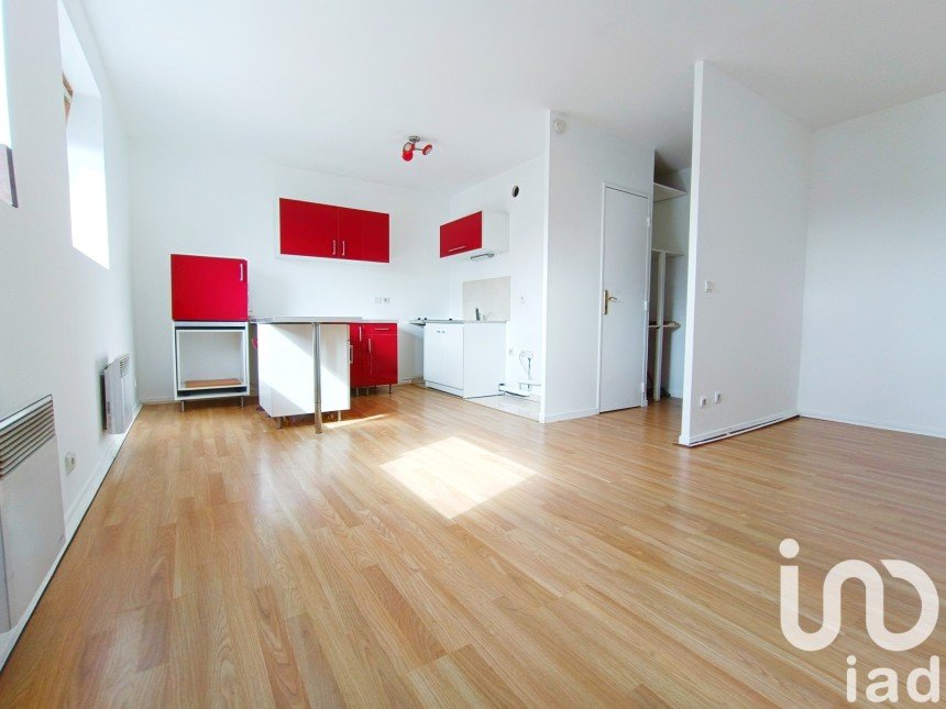 Studio 1 pièce de 34 m² à Noisy-le-Grand (93160)