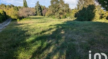 Land of 1,845 m² in Aouste-sur-Sye (26400)