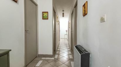 Apartment 4 rooms of 98 m² in Évry (91000)