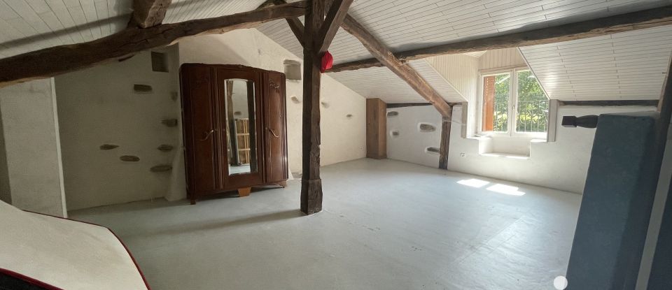 Longere 3 rooms of 85 m² in Dournazac (87230)