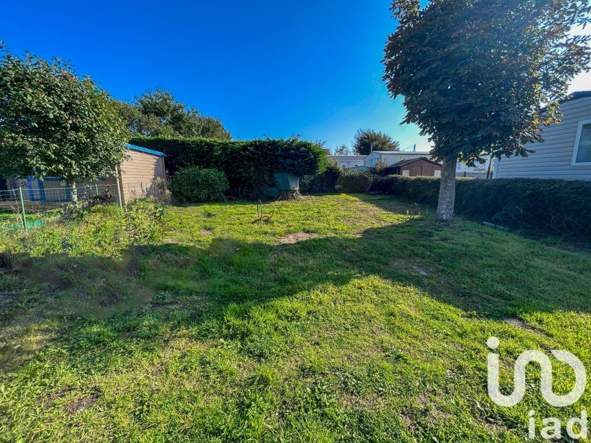 Terrain Loisirs de 162 m² à Saint-Pair-sur-Mer (50380)