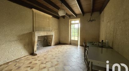 Barn conversion 3 rooms of 56 m² in Saint-Trojan (33710)