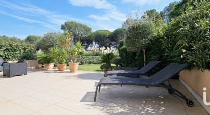 Apartment 3 rooms of 75 m² in Saint-Raphaël (83700)